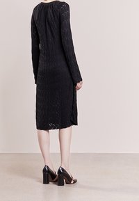 Patrizia Pepe Abito in maglia - black