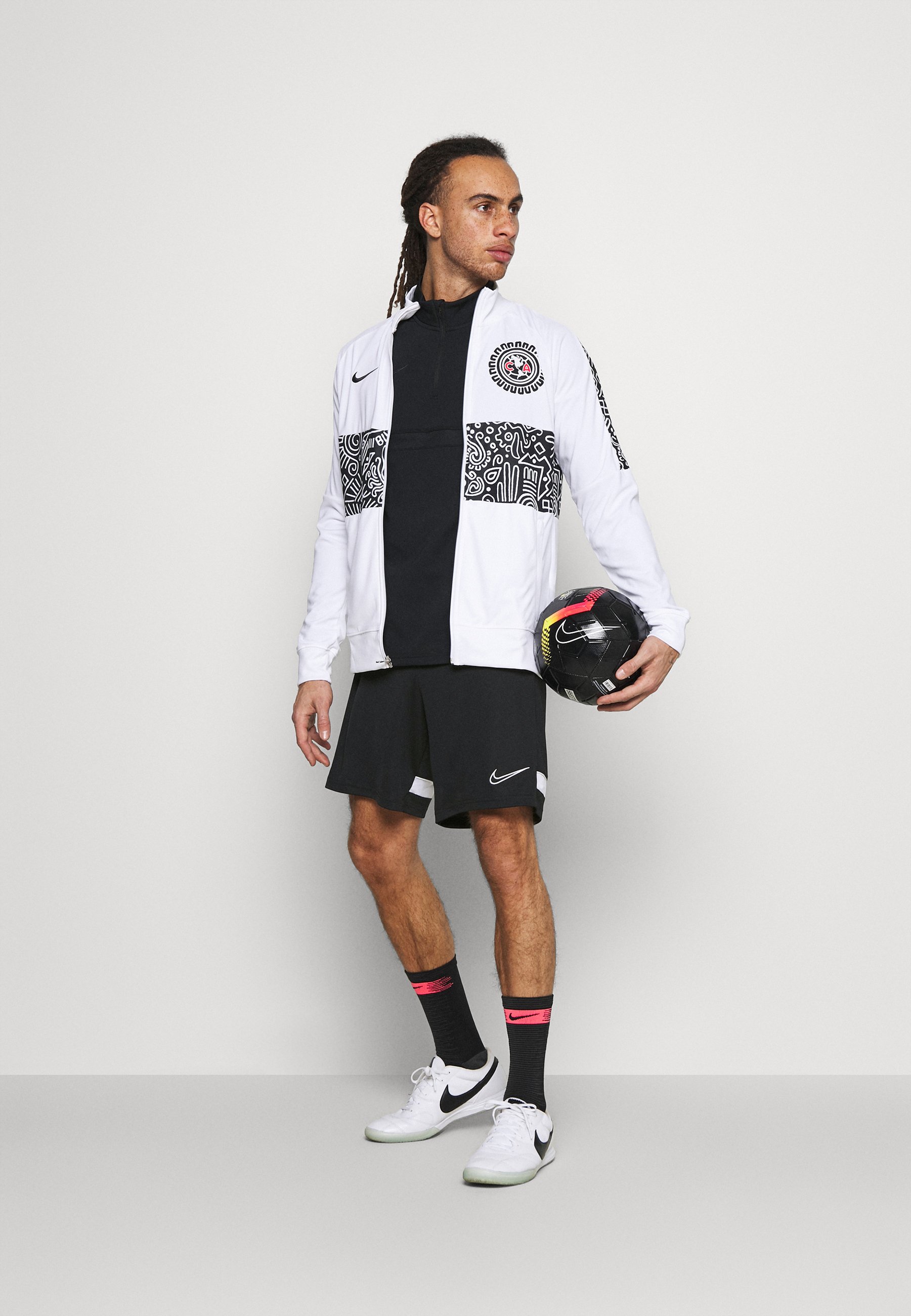Nike Performance ACADEMY - Sports 