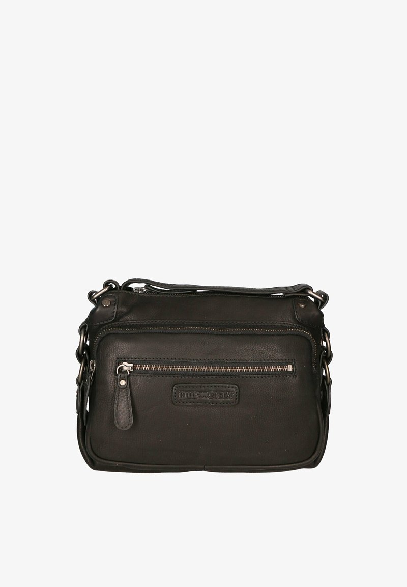 Zwarte leren schoudertas met een gestructureerde afwerking, een voorzak met rits en een verstelbare kettingriem. Voorzien van een merklabel aan de voorkant.