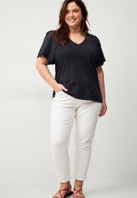Ellos Plus collection T-shirt print - schwarz