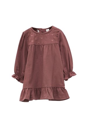 Kastanjebrun bomuldskjole med lange ærmer, rund hals, flæsekant og broderede blomsterdetaljer på kavaljeren.