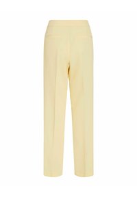 Svetložlté šité nohavice s rovnými nohavicami a dvoma zadnými vreckami na plášť, zobrazené zozadu na bielom pozadí.