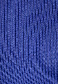 Niet geselecteerd, blue