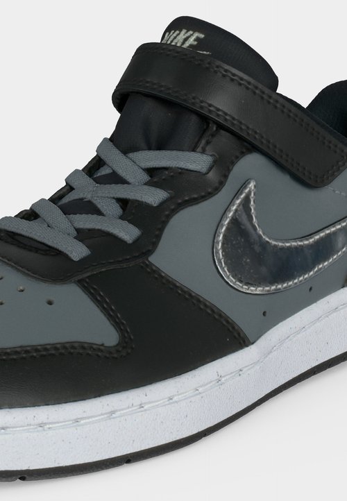 Nike COURT BOROUGH SHINE UNISEX - Trainers - black/metallic silver-coloured/smoke grey — photo 7