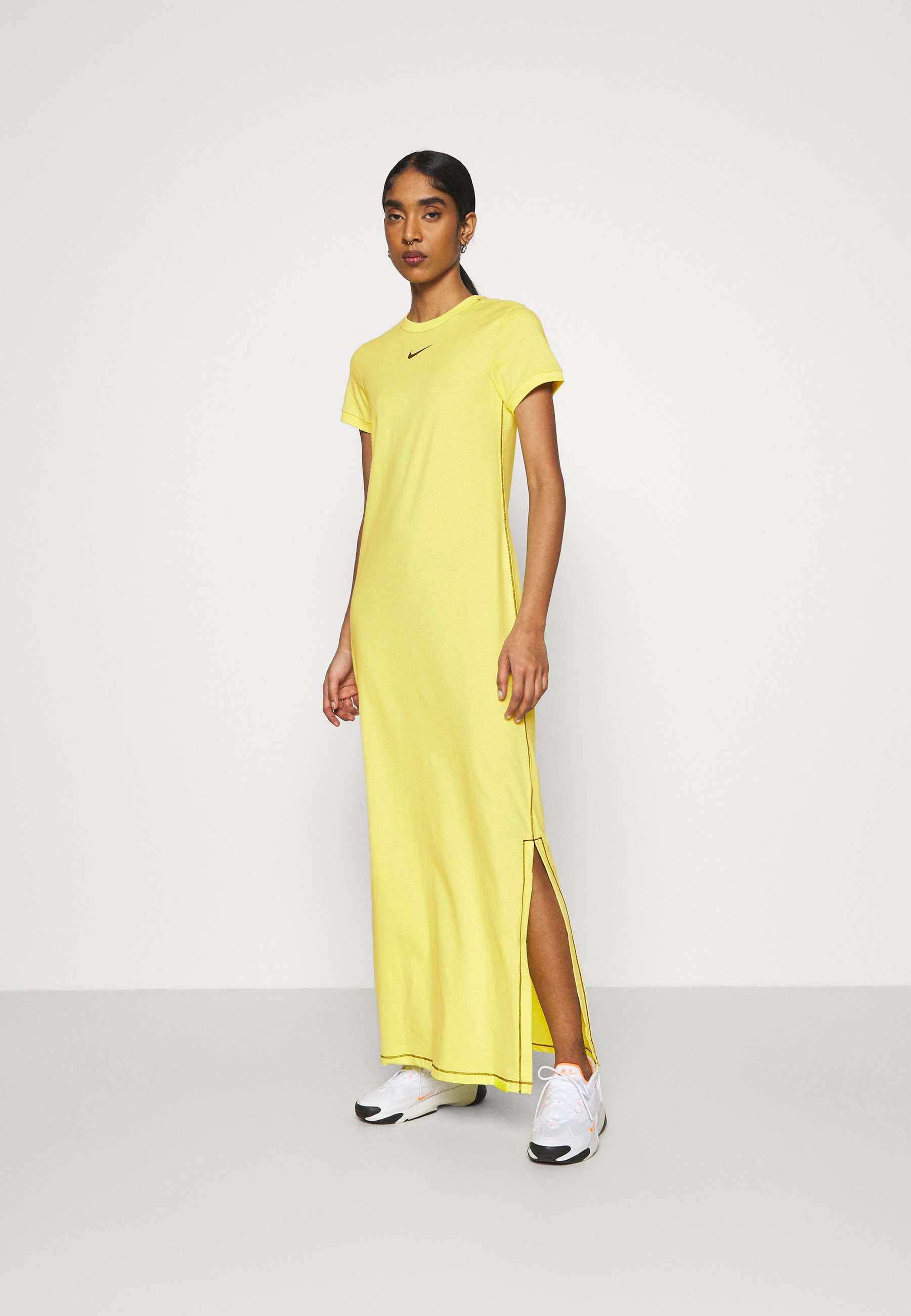 Nike Sportswear DRESS - Vestido largo - zitron/black/amarillo - Zalando.es