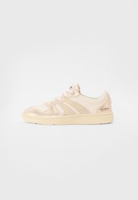 Izbrano, cream/golden pink