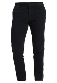 Pantaloni blu scuro con una texture liscia, vestibilità affusolata, tasche frontali e chiusura con bottone. Design minimalista senza motivi o accenti.