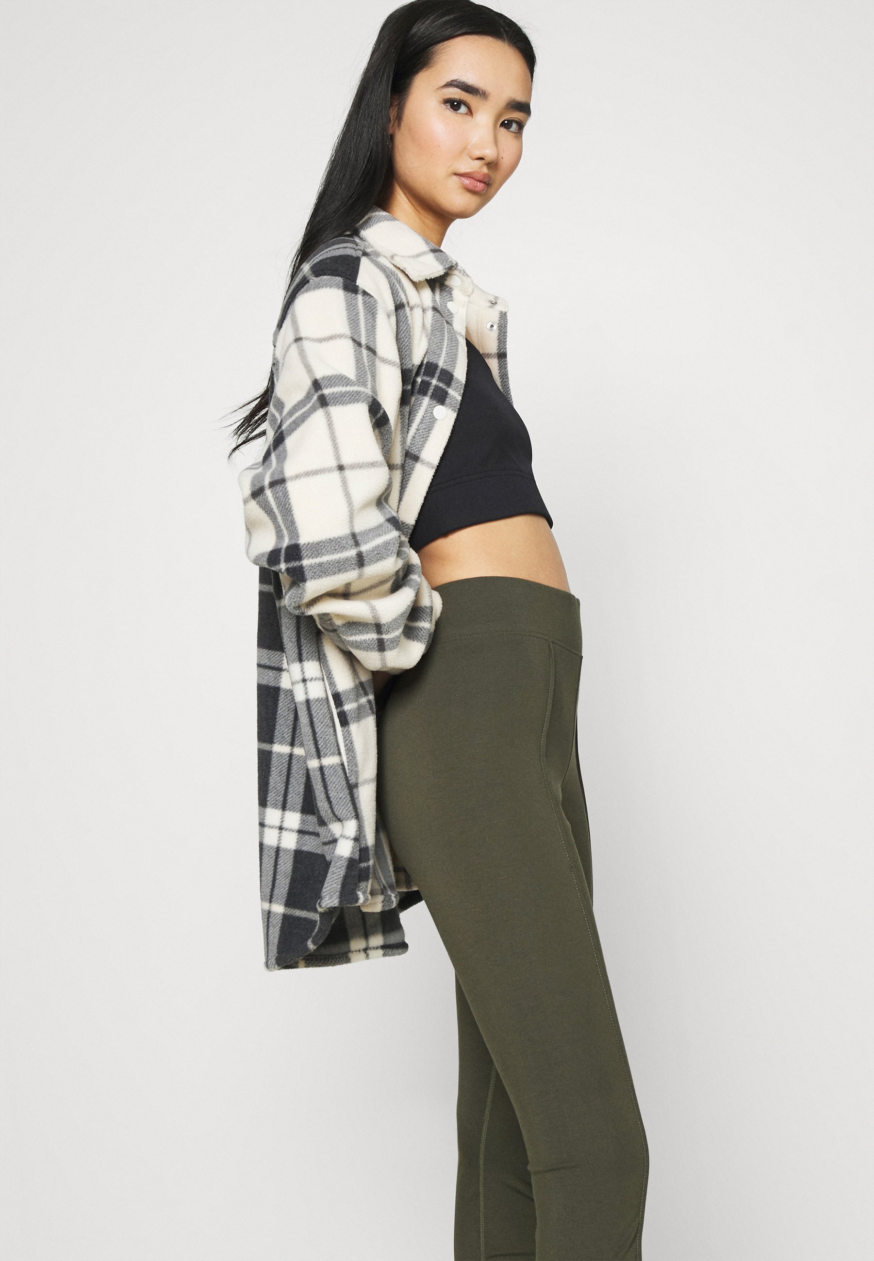 Nike Sportswear LEGASEE ZIP - Legging 