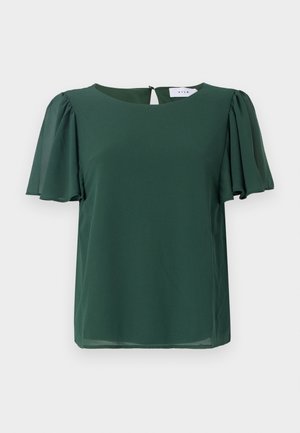 Grön blus med kort ärm, rund halsringning och ett nyckelhålsdetalj bak. Tillverkad av lätt, slät tyg med en svävande design.