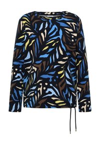 Haut à manches longues sur un fond sombre présentant un imprimé abstrait de feuilles multicolores en bleu, marron et jaune, avec un détail de cordon de serrage sur le côté.