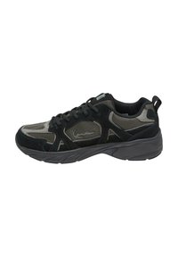 Chaussure de sport noire en matériaux mesh et daim, avec une surface texturée, des lacets, un design structuré et une semelle en caoutchouc durable.