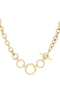Collier doré en acier inoxydable présentant des maillons circulaires et ovales liés, avec un fermoir à bascule et une finition lisse et poli.