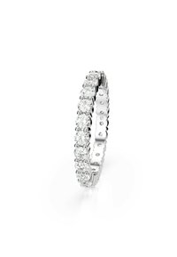 Vitguldfrån med en oavbruten rad av runda, klara, glittrande stenar som är inställda i en klassisk, polerad design.