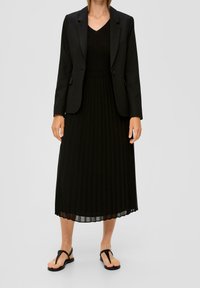 s.Oliver BLACK LABEL A-linjekjol - black