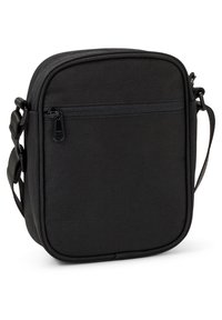 Borsa a tracolla nera realizzata in tessuto resistente, con forma quadrata, tasca anteriore con zip e tracolla regolabile. Texture liscia con accenti minimi.