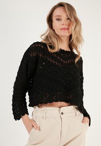 LELA REGULAR FIT - Pulóver - black