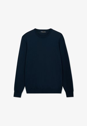 Tmavě modrý svetr s dlouhými rukávy a kulatým výstřihem, s žebrovanými manžetami a lemem, zobrazený na bílém pozadí.