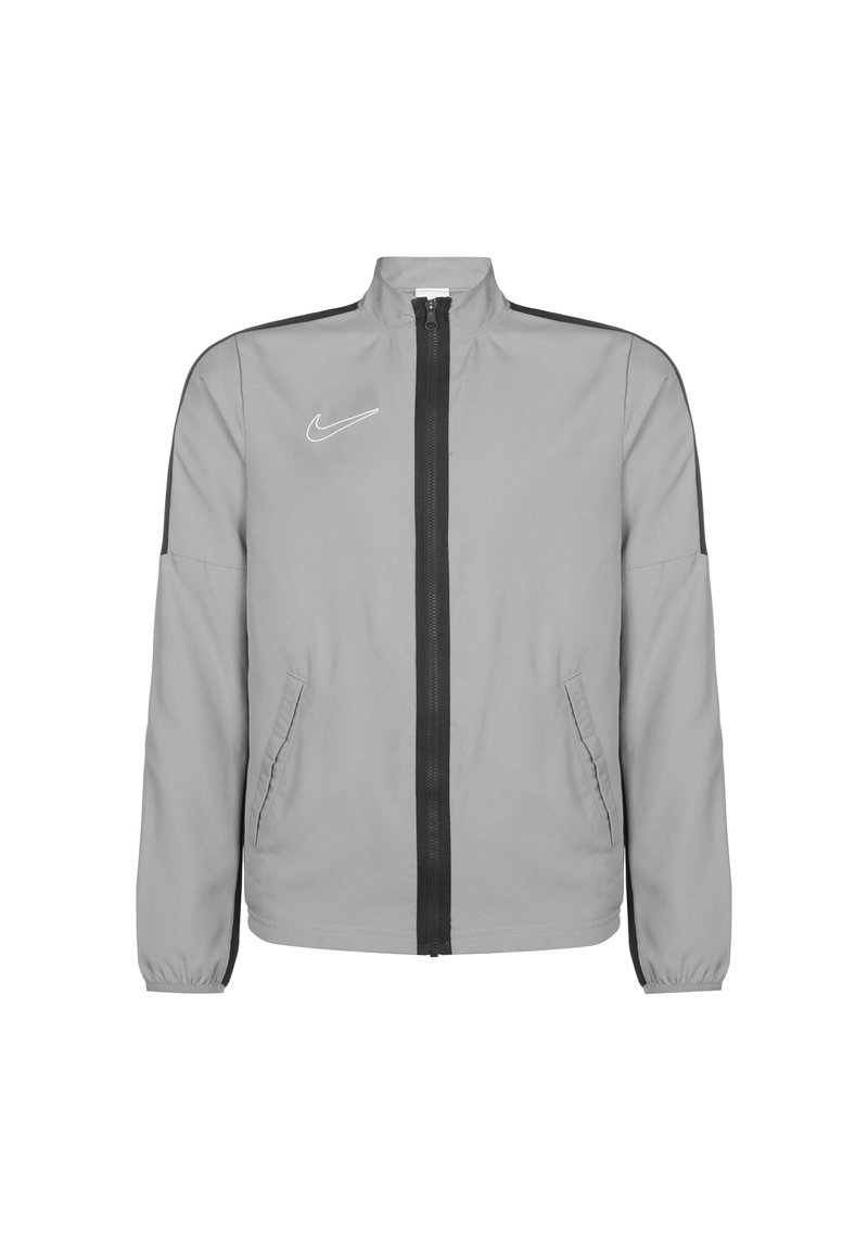 Veste GrayNike avec fermeture éclair à l'avant, poches latérales, poignets élastiques et accents noirs sur les épaules. Présente un logo blanc discret.