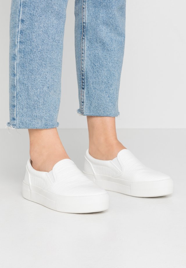 TRAINERS - Slipper - white