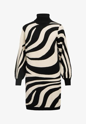 Dzianinowa sukienka z wysokim golfem, z czarno-kremowym wzorem w swirl w motyw zebry. Długie, balonowe rękawy z prążkowanymi mankietami.