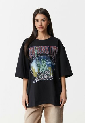 Magda Matyja, - T-shirt z nadrukiem