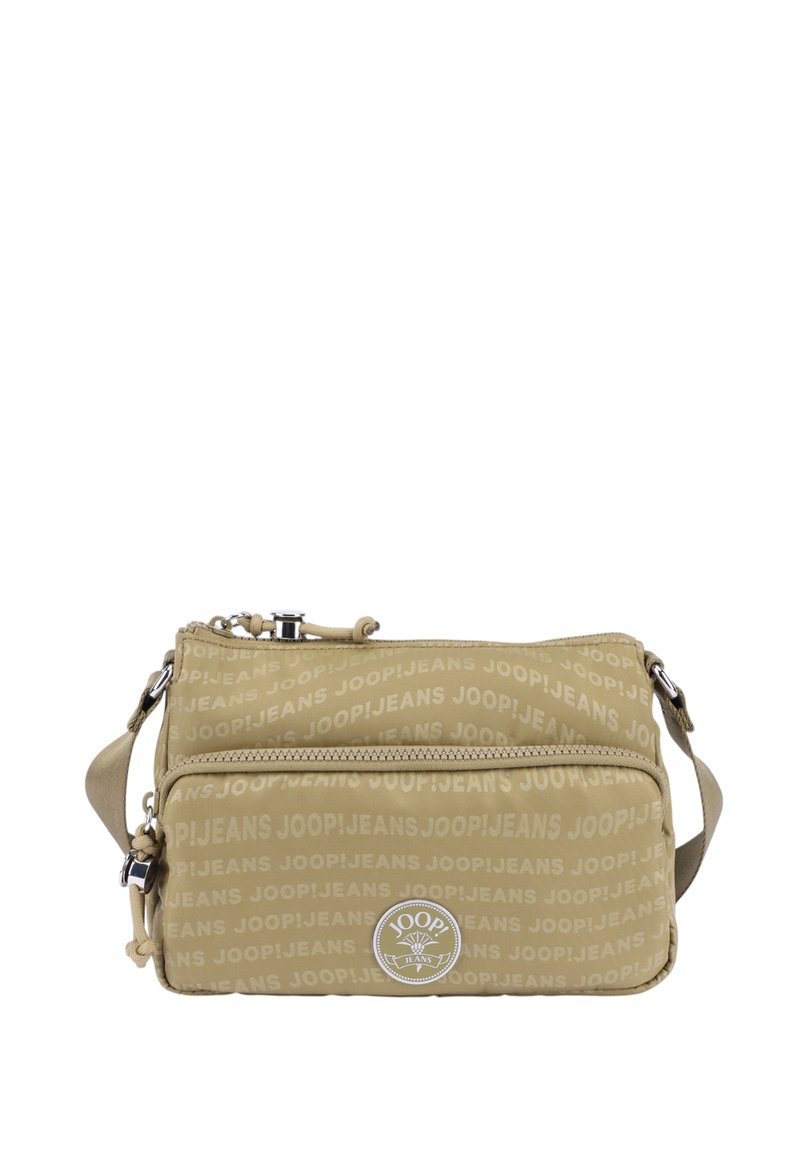 Beżowa torba crossbody z wzorem logo JOOP! JEANS, prostokątny kształt, kieszenie zapinane na zamek, akcenty ze srebrnego metalu oraz regulowany pasek.