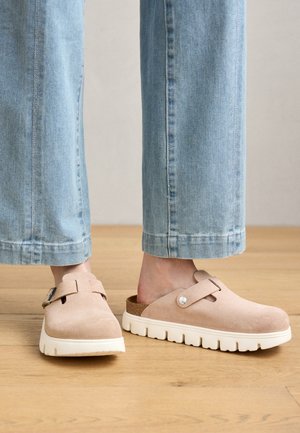 BOSTON CHUNKY LEVE NARROW - Šľapky - light rose