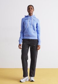 Nike Sportswear LOGO - Camisola - royal pulse/photon dust/game royal