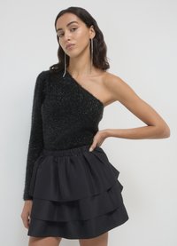 Calliope CON BALZE  - Gonna a campana - nero