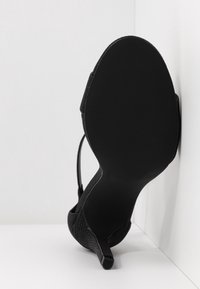 Call it Spring Sandales à talons hauts - black