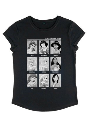 Zwart T-shirt met een raster van negen personages in grijstinten met daarboven de tekst "CLASS OF EVER AFTER". Ronde halslijn en korte mouwen.