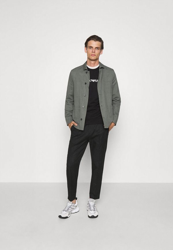 Sweatshirt - fantasia4