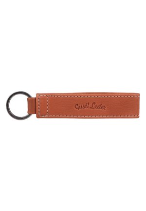 Porte-clés en cuir marron avec couture blanche et anneau métallique, avec le nom de marque embossé Gusti Leder.