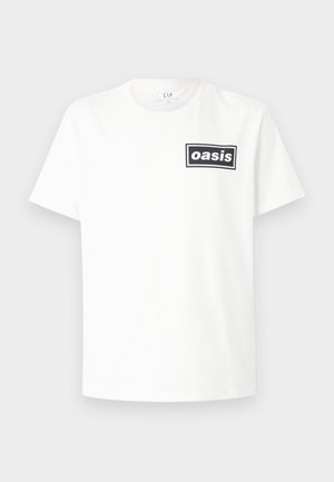 Camiseta de algodón blanca con un logo rectangular negro que presenta la palabra "oasis" centrada. Mangas cortas y un diseño clásico de cuello redondo.