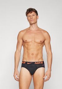 Nike Underwear HIP BRIEF 3 PACK - Briefs - black volt/hot punch/hyper royal