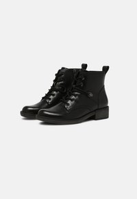 Tamaris Botines bajos - black