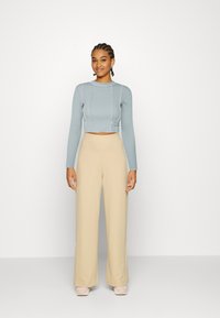 Sixth June CROP - Camisola de manga comprida - blue