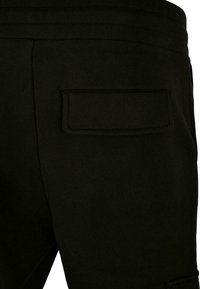 Urban Classics Kapsáče - black