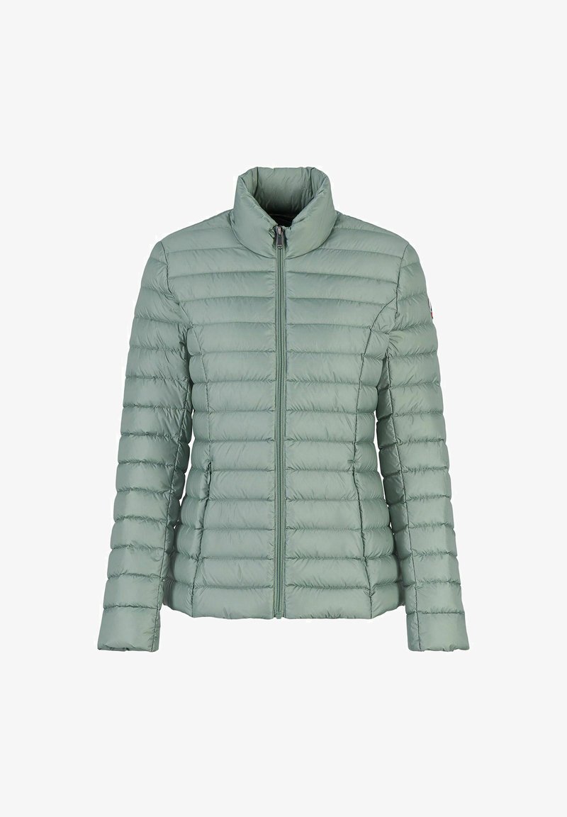 Lichtgroene pufferjack met horizontale stitching, hoge kraag en ritssluiting aan de voorkant. Glad, geïsoleerd stof met lange mouwen en zonder zichtbare zakken.