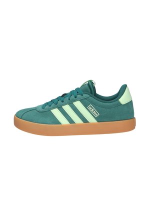 SNEAKER VL COURT - Zapatillas - cgreensegrspgum