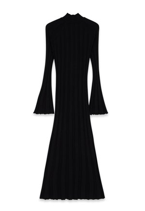 Pikk must ribakudumine kleit kõrge kaelusega ja laienevate kellukese varrukatega, keha ja puusade ümber sobiv, ulatudes laia hemmini.