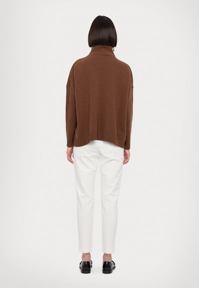 WEEKEND MaxMara BORGIA - Strikkegenser - cuoio