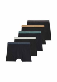 Cinque paia di boxer in diversi colori: nero, teal, bianco, marrone e grigio, che mostrano cinture elastiche e una trama di tessuto liscia.