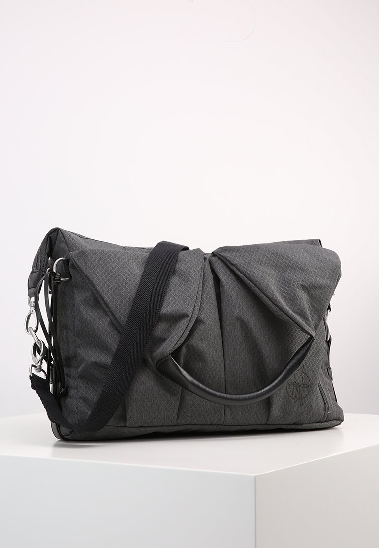 Lässig NECKLINE BAG SPIN DYE Stelleveske black melange Lässig NECKLINE BAG ECOYA® Stelleveske sand Zalando.no