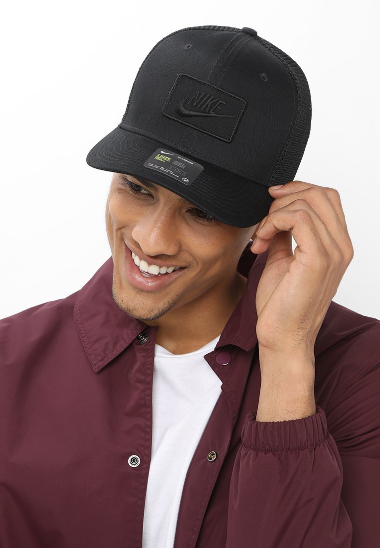 nike clc99 trucker cap