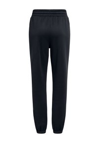 Pantalones jogger negros de tela suave, con una cinturilla elástica y puños ajustados en los tobillos. Textura simple y suave.