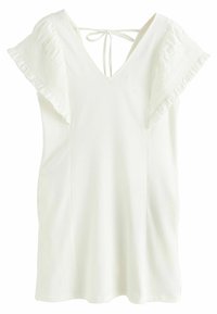 Robe blanche à col en V avec des manches froncées et texturées, et un dos noué. Tissu lisse avec un léger drapé et des poches latérales. Design simple et élégant.