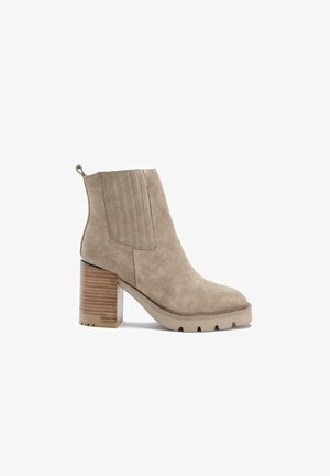 Alma en Pena, Bottines - sand