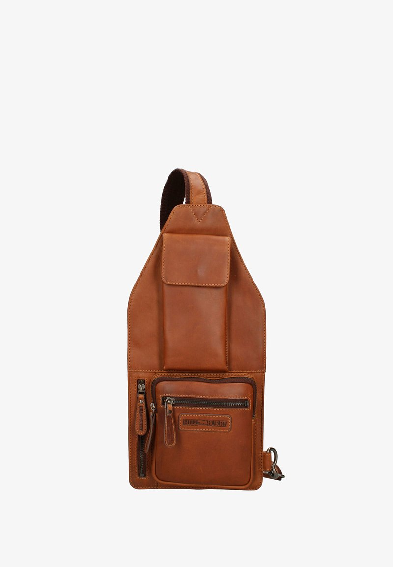 Sac bandoulière en cuir marron avec une finition texturée, comportant un compartiment principal, une poche zippée à l'avant et une bandoulière réglable.