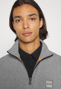 BOSS ZETRUST - Camisola - light pastel grey